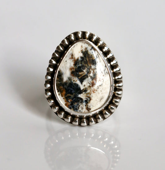 White Buffalo  Ring {size 7}